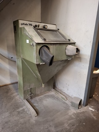 Zandstraalcabine Pfab 75