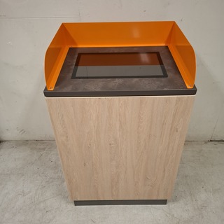 informatie balie met HP computer