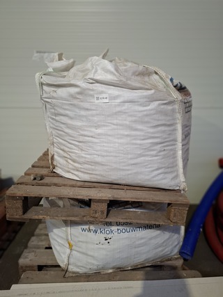 2x Bigbag gevuld met bouwtoebehoren