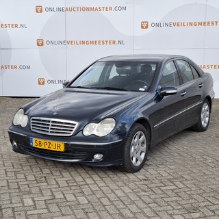 Personenauto, Mercedes-Benz, C-Klasse  C180 Kompressor, 2005