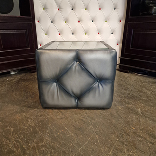 Bijzettafel Chesterfield, Chesterfield, zilver