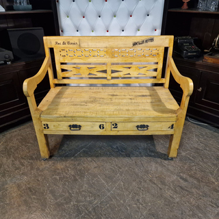 2-Zits Bank Chesterfield, Chesterfield, beige