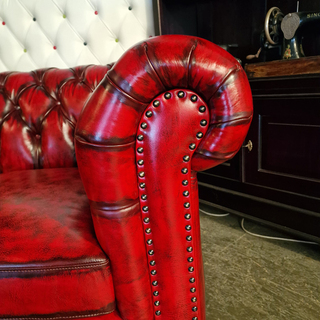 2-Zits Bank Chesterfield, Brighton, rood