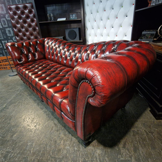 3-Zits Bank Chesterfield, Butterfly, rood