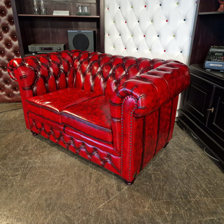 2-Zits Bank Chesterfield, Brighton, rood