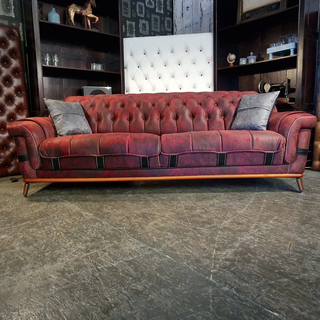 3-Zits Bank Chesterfield, Brady, rood