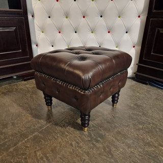 Hocker Chesterfield, Medburn, bruin