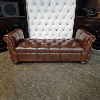 Voetenbank Chesterfield, Chester, bruin