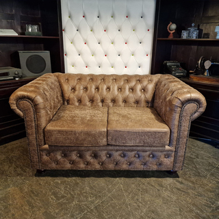2-Zits Bank Chesterfield, Brighton, bruin