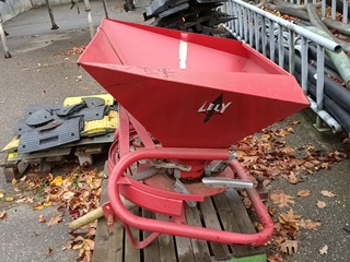 Strooier, Lely, 2320