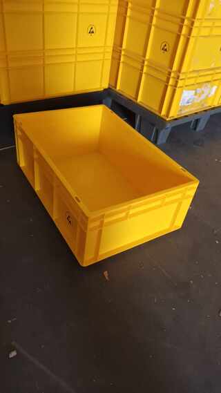 ca.40x Opslagbakken, Geel