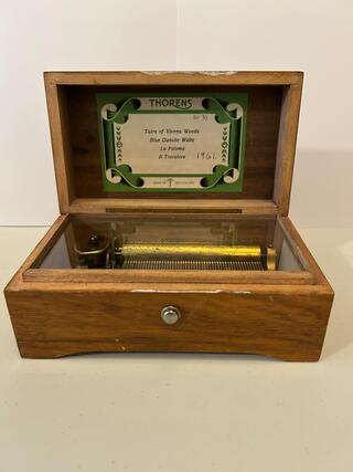 Muziek Speeldoos, Thorens , 4 melodien ca 1950-1960
