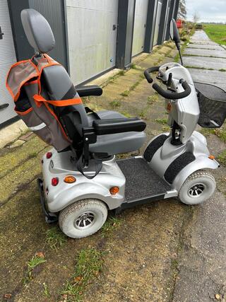 Scootmobiel Mango