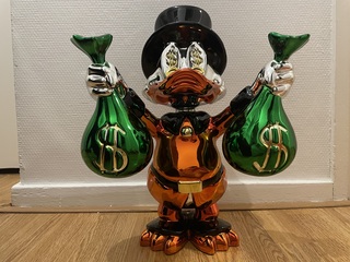 Dagobert Duck sculptuur Naor26