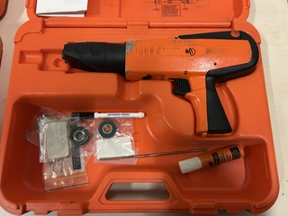 2x Kruitschiethamer in koffer, Spit, P230