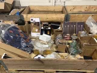 Partij (online) winkelvoorraad w.o. woondecoratie ca. 23x