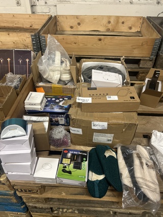 Partij (online) winkelvoorraad w.o. verlichting, fitness schijven