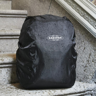 17x Regenhoes rugzak Eastpack, Cory, zwart
