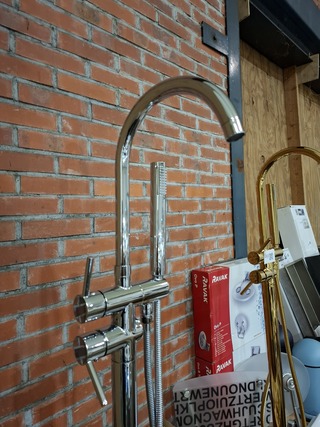 Staande badkraan chroom