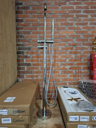 Staande badkraan chroom