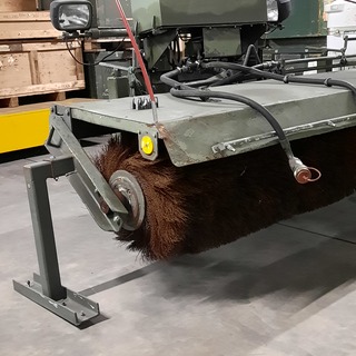 Rolbezem met tank en diverse onderdelen, Nido, HF-25-DS, 1987