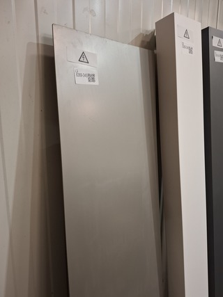 Elektrische designradiator ANTRAX.IT, grijs metallic