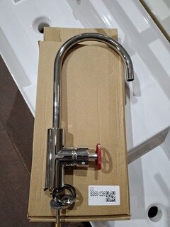 Wastafelkraan VT wonen, brandkraan, rood/chroom