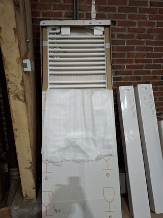 Elektrische designradiator Vasco, Bano, mat wit