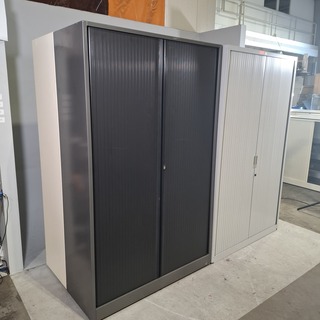 4x Jaloeziekast, O.a Ahrend