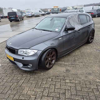 Personenauto Bmw, 1-serie 120i, grijs, bouwjaar 2004