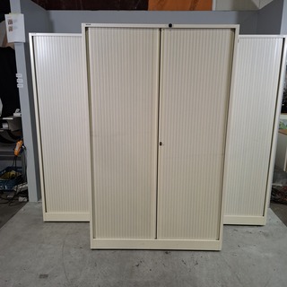 3x Jaloeziekast, Ahrend