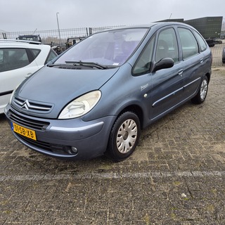 Personenauto Citroën, Xsara Picasso, grijs