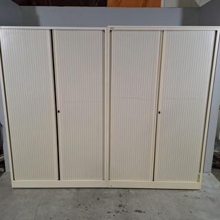 2x Jaloeziekast, Ahrend