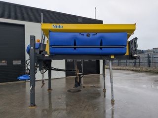 Natzoutstrooier, Nido, STRATOS B50-36 PESN-660, 2010