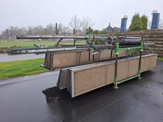 2x Overheaddeur in onderdelen