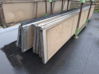 2x Overheaddeur in onderdelen