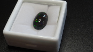 Edelsteen | Natural Black Opal 6.42ct