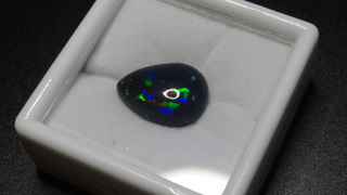 Edelsteen | Natural Black Opal 7.45ct
