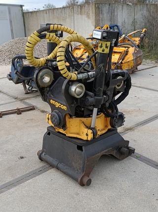 Draaikantelstuk, Engcon, EC214-CW30EC, 2000