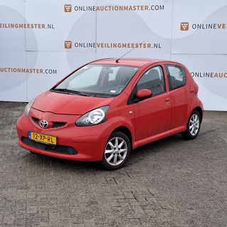 Personenauto, Toyota, Aygo 1.0, 2007