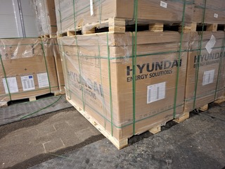 36x Zonnepaneel Hyundai, HiE-S 440HG