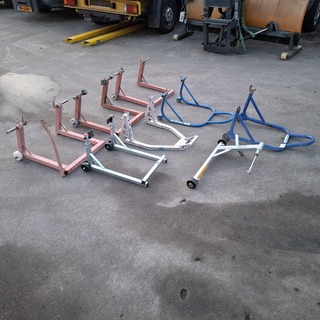 8x Paddockstand, O.a. Suzuki En Moto Professional