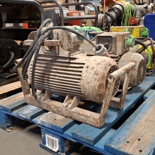 3x Omvormer t.b.v. trilnaald , Lievers