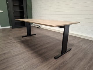 Bureau met bureaustoel