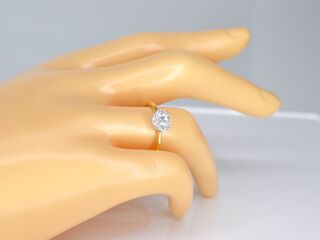 Gouden ring met prinses en marquise geslepen natuurlijke diamanten