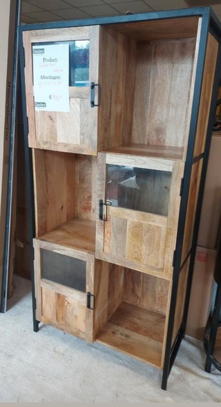 Mangohout kast vakkenkast, 2025