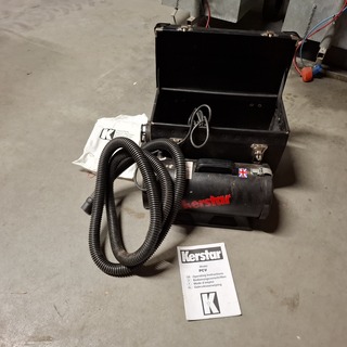 2x Stofzuiger , Kerstar, PVC