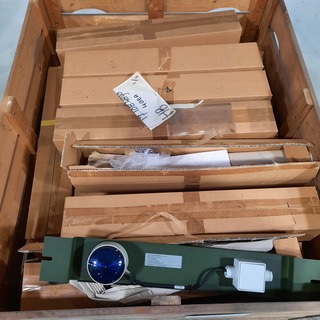 Partij verlichtingsarmaturen, Siemens, MX40022