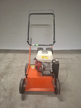 Verticuteermachine – 400mm – benzine Eliet, E 401 Petrol, bouwjaar 201