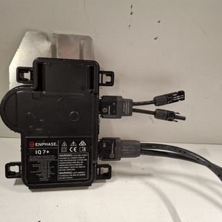 ca.12x Micro-omvormer met kabel Enphase, IQ 7+